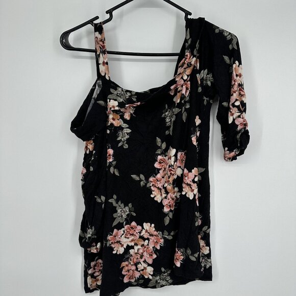 Maurices Women's Cold Shoulder Blouse Black Floral Print Size Medium‎ - Picture 1 of 3